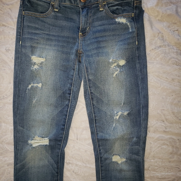 American Eagle Distressed Jeggings - Picture 2 of 4